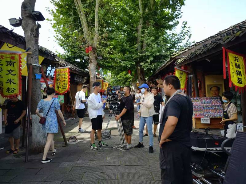 两当县产品视频拍摄技术升级：AI与三维动画深度融合